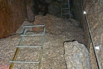 Skallbergsgrottan